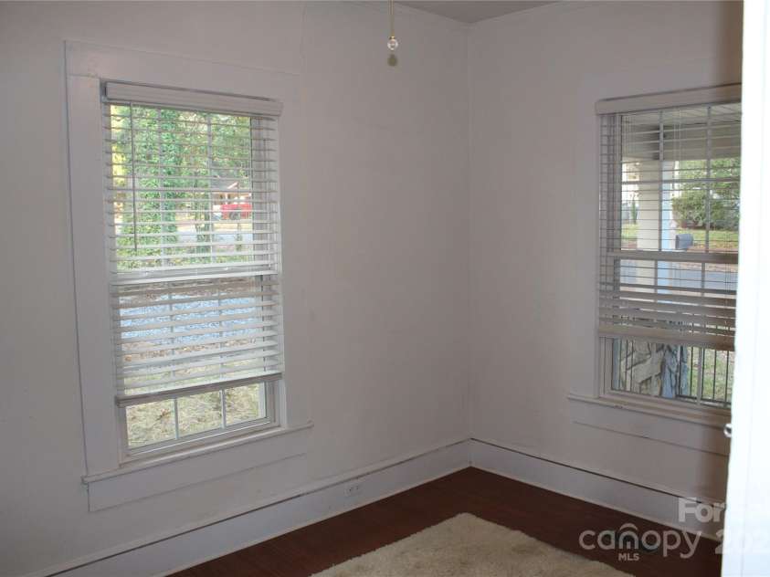 436 Oakwood Avenue, Albemarle, NC 28001.  MLS# CAR4173402, YatesRealty ID 10303. 