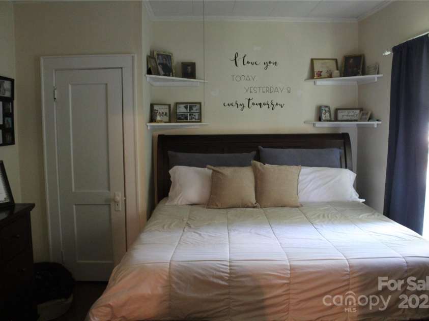 436 Oakwood Avenue, Albemarle, NC 28001.  MLS# CAR4173402, YatesRealty ID 10303. 