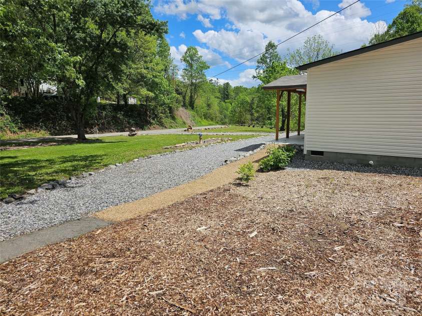 1542 Tillery Branch Road, Marshall, NC 28753.  MLS# CAR4205925, YatesRealty ID 10304. 