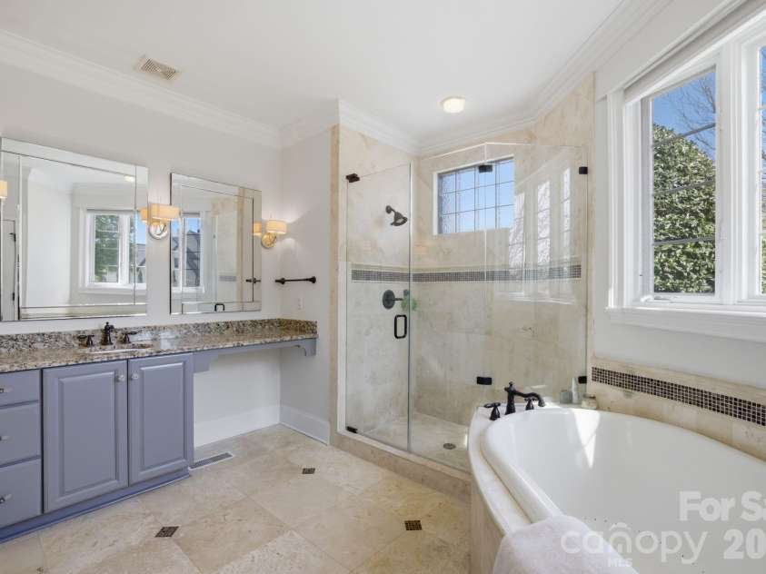 17335 Players Ridge Drive, Cornelius, NC 28031.  MLS# CAR4367949, YatesRealty ID 10304. 
