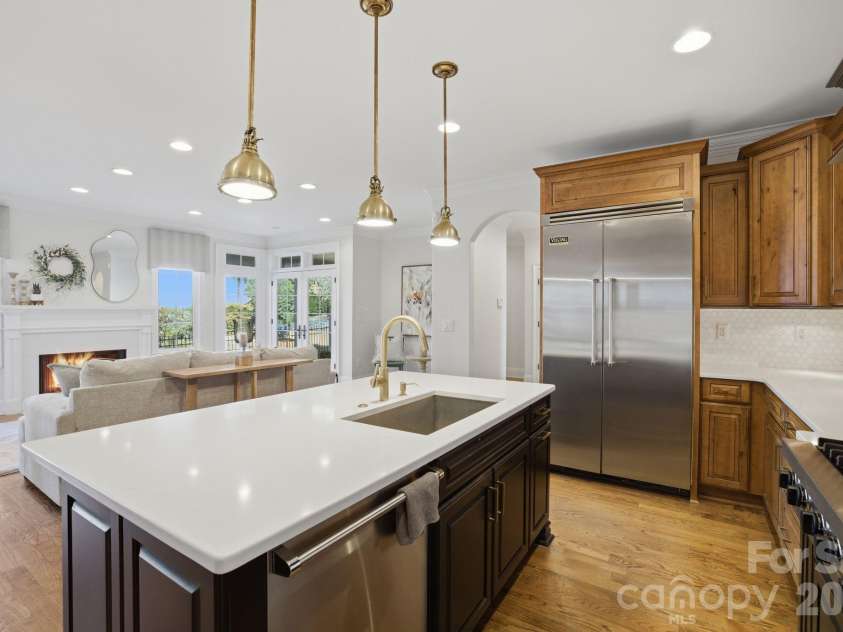 17335 Players Ridge Drive, Cornelius, NC 28031.  MLS# CAR4367949, YatesRealty ID 10304. 