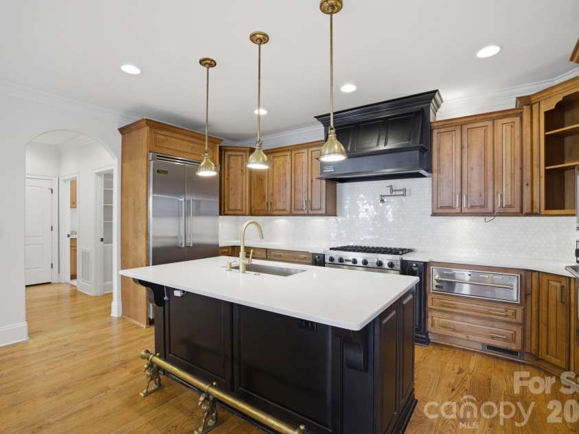 17335 Players Ridge Drive, Cornelius, NC 28031.  MLS# CAR4367949, YatesRealty ID 10304. 