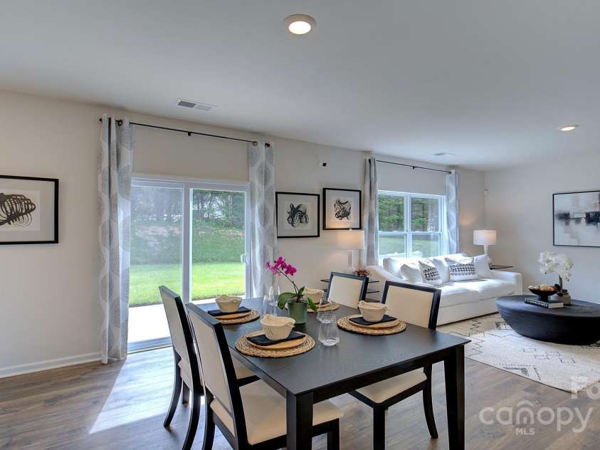 158 Ashelyn Park Drive, Fletcher, NC 28732.  MLS# CAR4199360, YatesRealty ID 10305. 