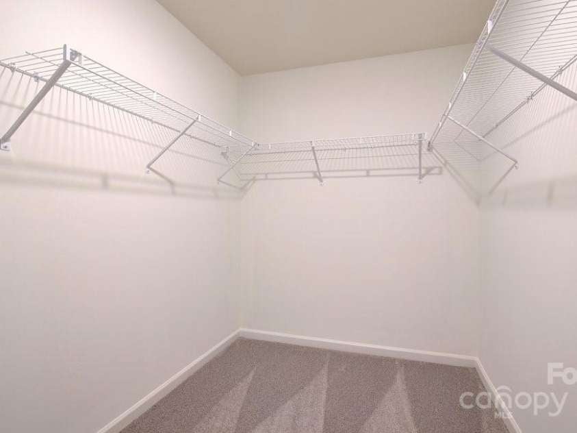 158 Ashelyn Park Drive, Fletcher, NC 28732.  MLS# CAR4199360, YatesRealty ID 10305. 