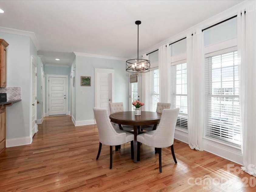 3368 Keady Mill Loop, Kannapolis, NC 28081.  MLS# CAR4357702, YatesRealty ID 10307. Breakfast area