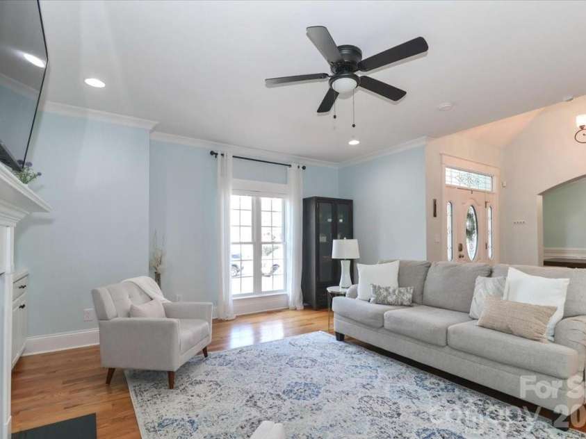 3368 Keady Mill Loop, Kannapolis, NC 28081.  MLS# CAR4357702, YatesRealty ID 10307. Family room