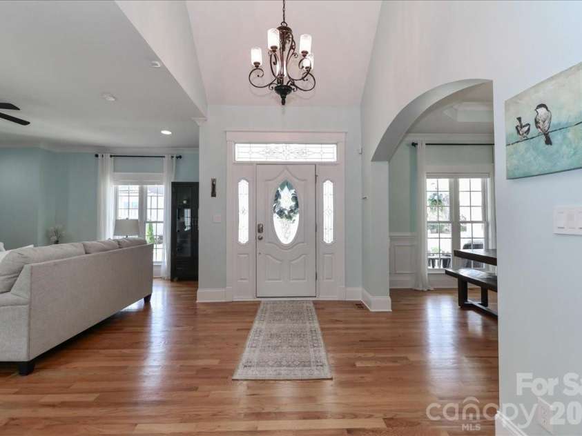 3368 Keady Mill Loop, Kannapolis, NC 28081.  MLS# CAR4357702, YatesRealty ID 10307. Foyer