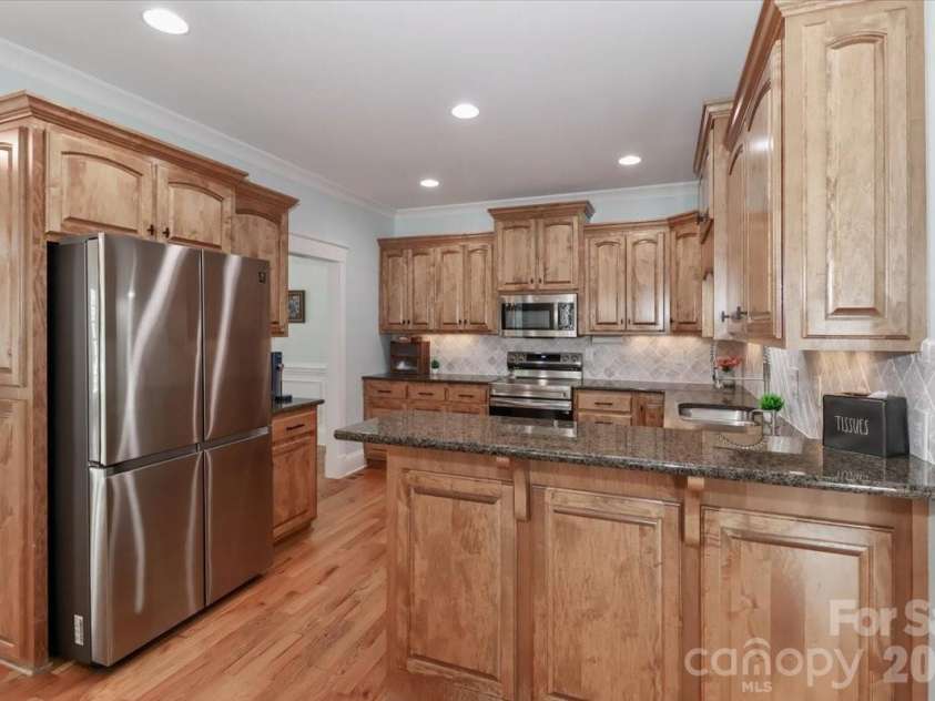 3368 Keady Mill Loop, Kannapolis, NC 28081.  MLS# CAR4357702, YatesRealty ID 10307. Kitchen