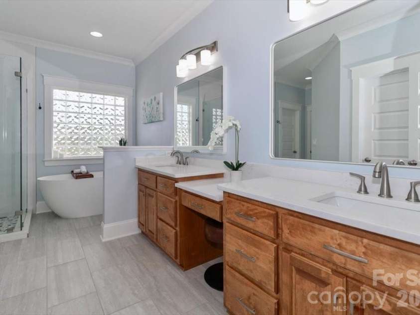 3368 Keady Mill Loop, Kannapolis, NC 28081.  MLS# CAR4357702, YatesRealty ID 10307. Recently updated primary bathroom