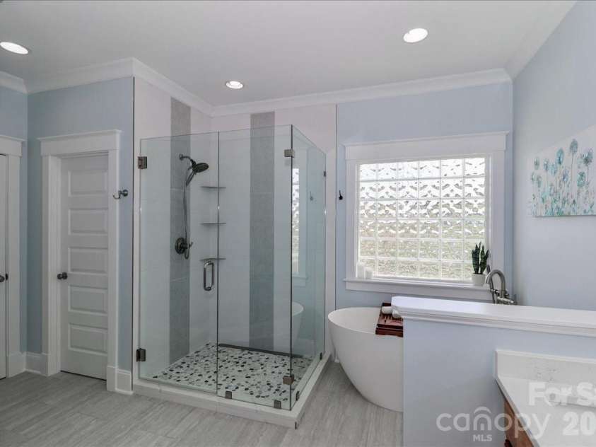 3368 Keady Mill Loop, Kannapolis, NC 28081.  MLS# CAR4357702, YatesRealty ID 10307. Recently updated primary bathroom