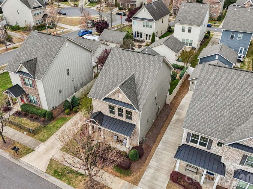 6309 Kennard Drive, Charlotte, NC 28216.  MLS# CAR4364364, YatesRealty ID 10310. 