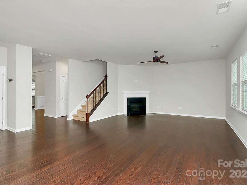 14812 Baytown Court, Huntersville, NC 28078.  MLS# CAR4217619, YatesRealty ID 10313. 