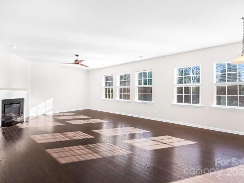 14812 Baytown Court, Huntersville, NC 28078.  MLS# CAR4326296, YatesRealty ID 10313. 