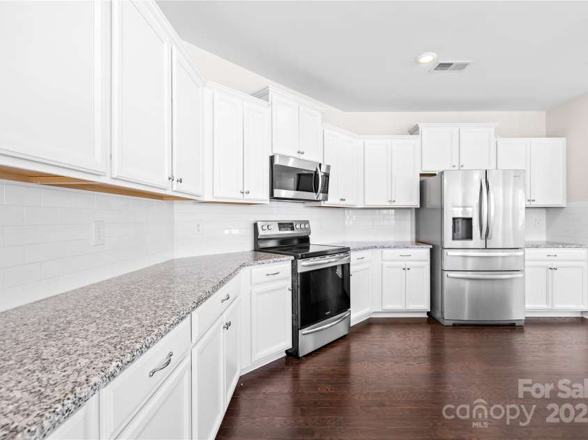 14812 Baytown Court, Huntersville, NC 28078.  MLS# CAR4326296, YatesRealty ID 10313. 