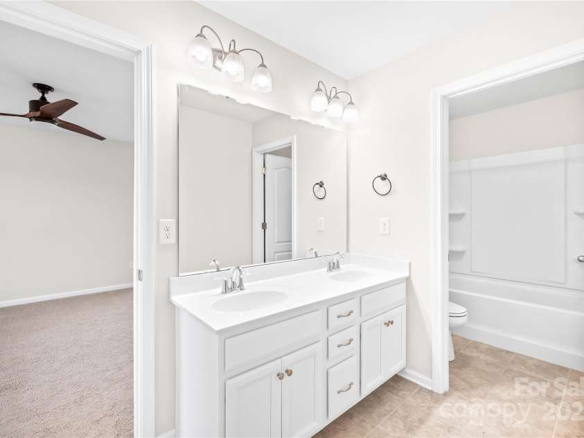 14812 Baytown Court, Huntersville, NC 28078.  MLS# CAR4326296, YatesRealty ID 10313. 