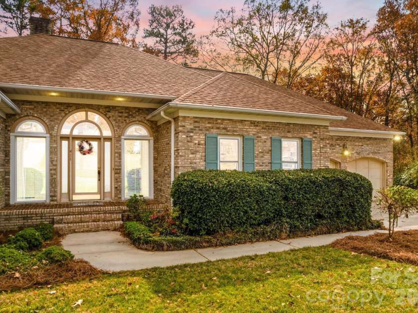 411 Wildwood Drive, Salisbury, NC 28146.  MLS# CAR4345684, YatesRealty ID 10313. 