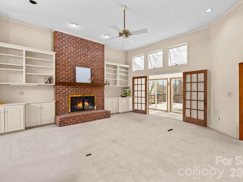 411 Wildwood Drive, Salisbury, NC 28146.  MLS# CAR4345684, YatesRealty ID 10313. 