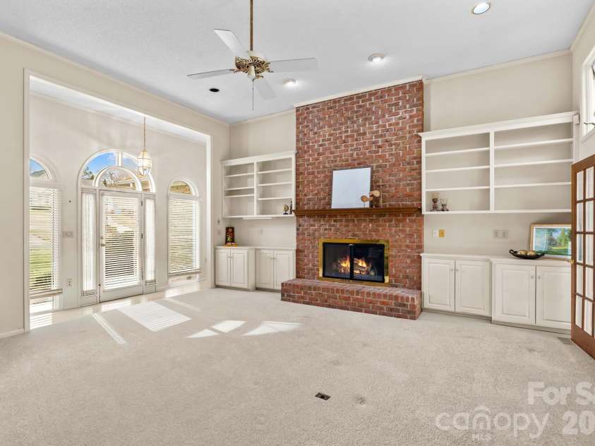 411 Wildwood Drive, Salisbury, NC 28146.  MLS# CAR4345684, YatesRealty ID 10313. 