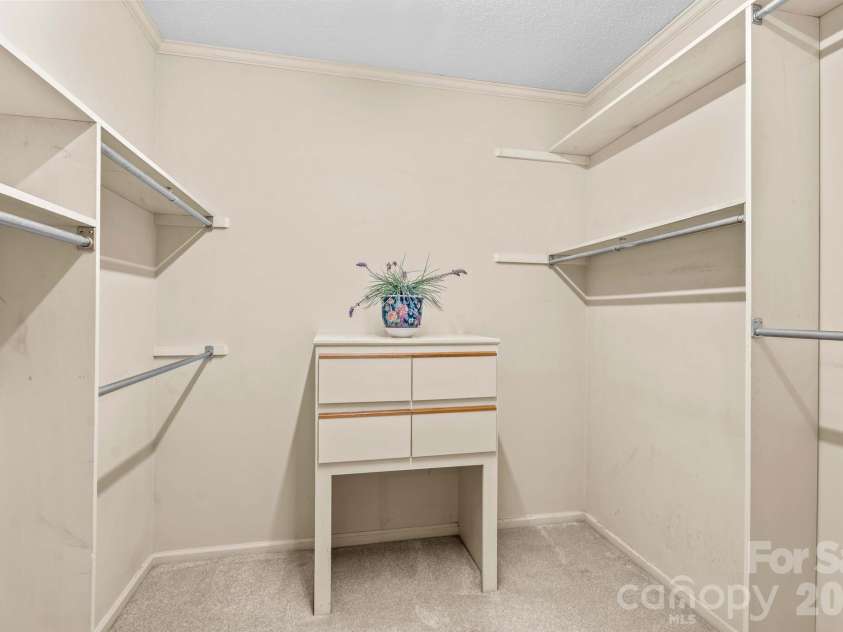 411 Wildwood Drive, Salisbury, NC 28146.  MLS# CAR4345684, YatesRealty ID 10313. 