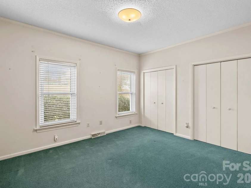 411 Wildwood Drive, Salisbury, NC 28146.  MLS# CAR4345684, YatesRealty ID 10313. 