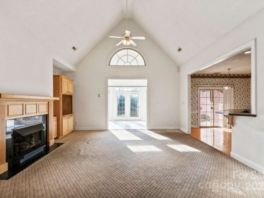 108 Cottonwood Drive, Mount Holly, NC 28120.  MLS# CAR4188958, YatesRealty ID 10314. 