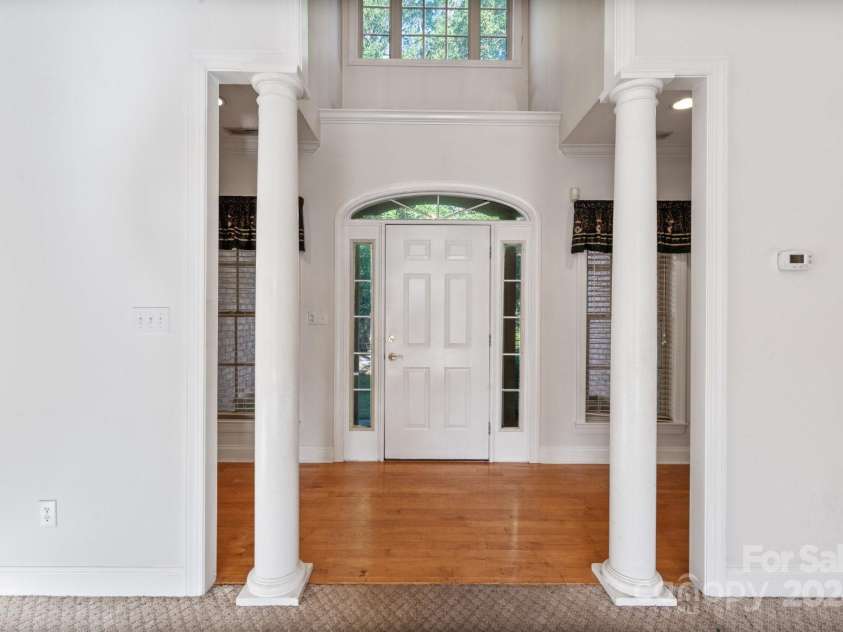 108 Cottonwood Drive, Mount Holly, NC 28120.  MLS# CAR4188958, YatesRealty ID 10314. 