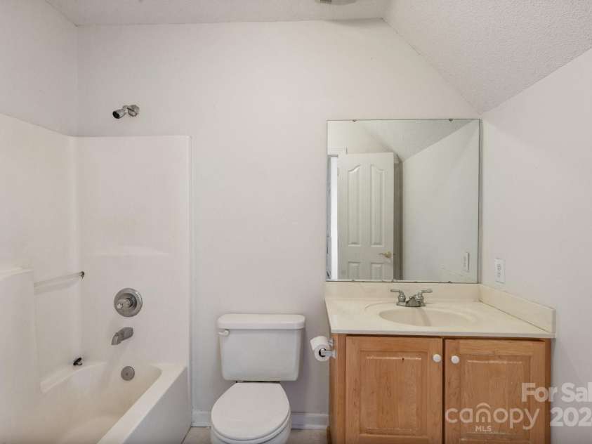 108 Cottonwood Drive, Mount Holly, NC 28120.  MLS# CAR4188958, YatesRealty ID 10314. 