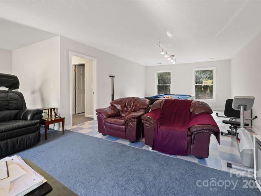 380 Hamrick Road, Gastonia, NC 28056.  MLS# CAR4243631, YatesRealty ID 10316. Bonus