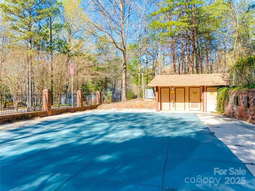 106 Jason Court, Fort Mill, SC 29715.  MLS# CAR4241499, YatesRealty ID 10319. 
