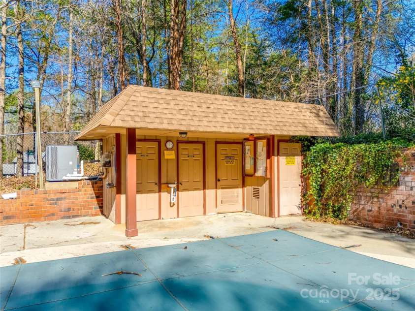 106 Jason Court, Fort Mill, SC 29715.  MLS# CAR4241499, YatesRealty ID 10319. 