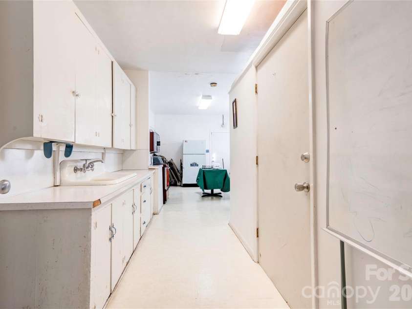 215 Morton Street, Shelby, NC 28152.  MLS# CAR4337684, YatesRealty ID 1032. 