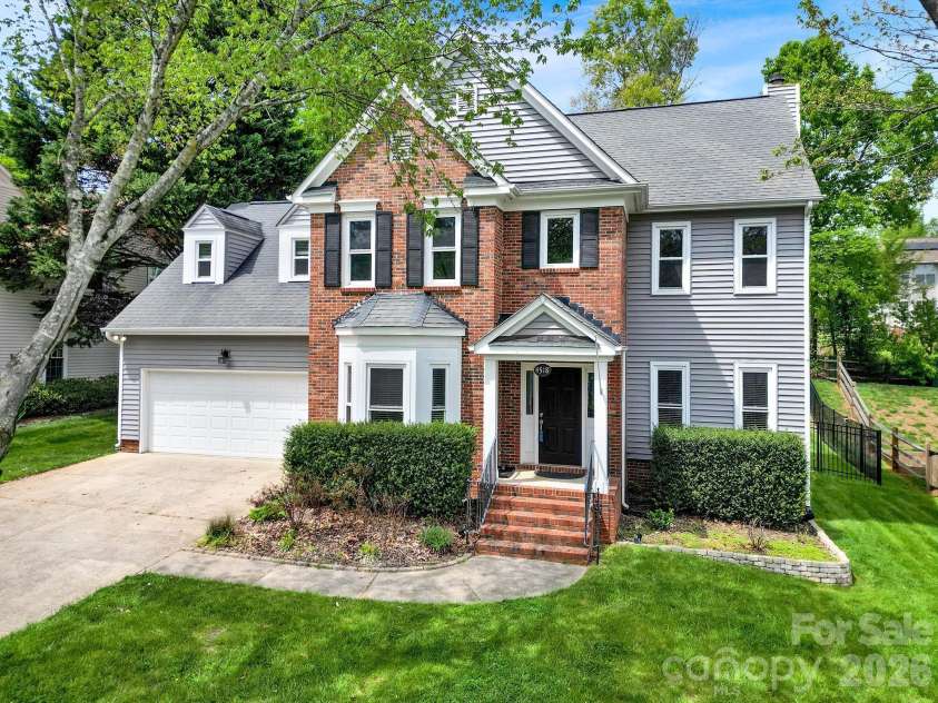 4518 Appley Mead Lane, Charlotte, NC 28269.  MLS# CAR4362525, YatesRealty ID 10320. 