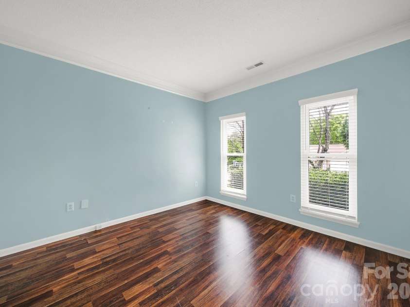 4518 Appley Mead Lane, Charlotte, NC 28269.  MLS# CAR4362525, YatesRealty ID 10320. 