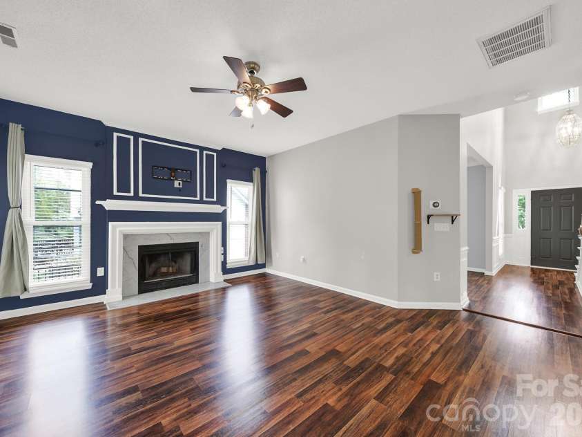 4518 Appley Mead Lane, Charlotte, NC 28269.  MLS# CAR4362525, YatesRealty ID 10320. 
