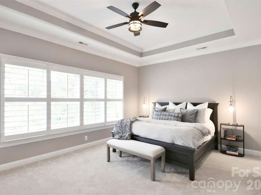 522 Oak Drive, Huntersville, NC 28078.  MLS# CAR4364306, YatesRealty ID 10321. 