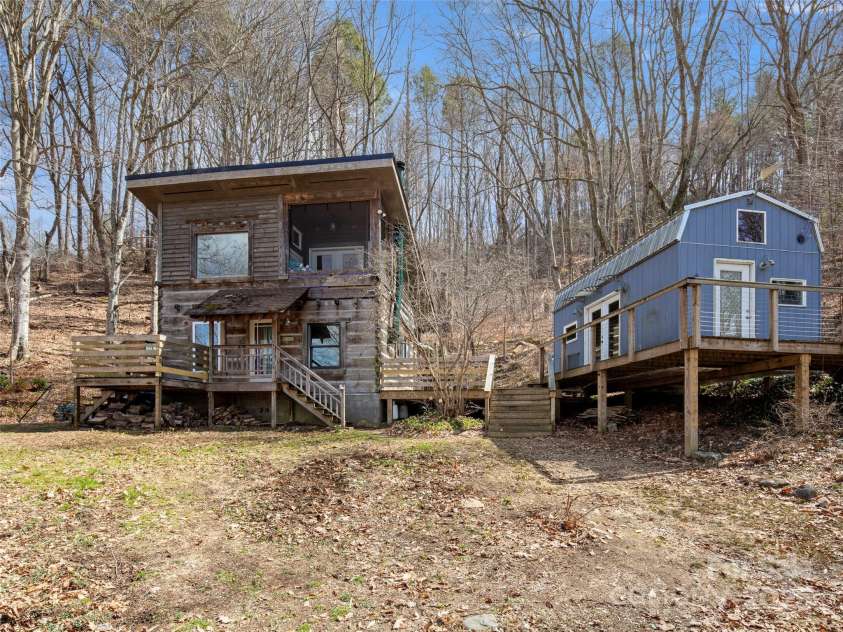 38 Jenkins Farm Lane, Weaverville, NC 28787.  MLS# CAR4237108, YatesRealty ID 10324. 