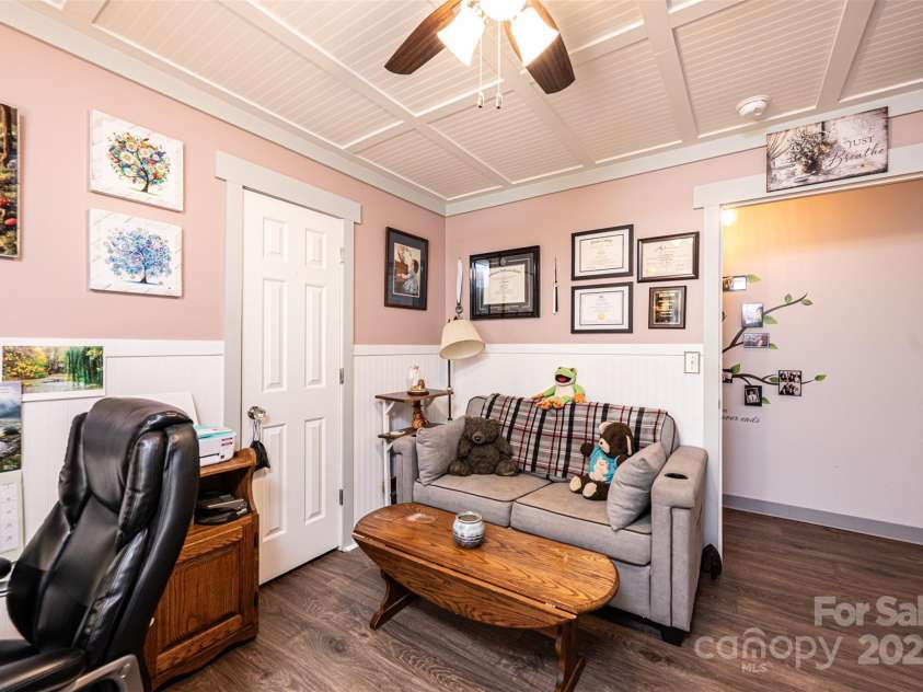 2561 Ellys Street, Lincolnton, NC 28092.  MLS# CAR4235022, YatesRealty ID 10325. 