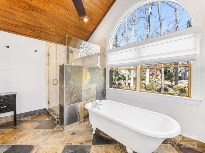 1310 Woodland Drive, Charlotte, NC 28205.  MLS# CAR4244201, YatesRealty ID 10326. 