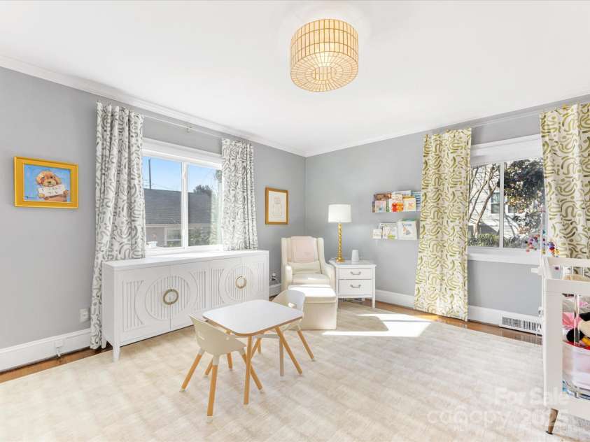 1310 Woodland Drive, Charlotte, NC 28205.  MLS# CAR4244201, YatesRealty ID 10326. 
