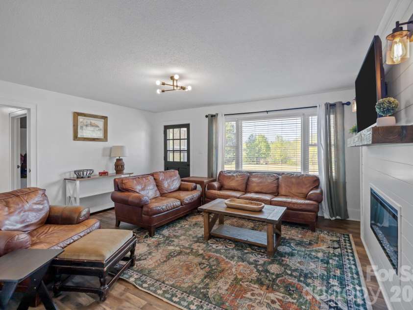 4725 Union Baptist Road, Lenoir, NC 28645.  MLS# CAR4359593, YatesRealty ID 10326. 