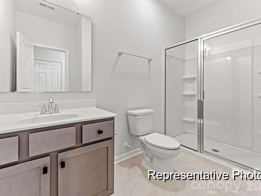 1846 Hunter Oaks Lane, Lincolnton, NC 28092.  MLS# CAR4338028, YatesRealty ID 1033. 