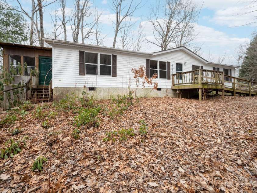 242 Breezy Mountain Lane, Mills River, NC 28759.  MLS# CAR4215866, YatesRealty ID 10330. 