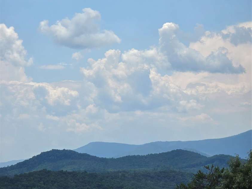 290 Boland Drive, Lake Lure, NC 28746.  MLS# CAR4161746, YatesRealty ID 10330. 