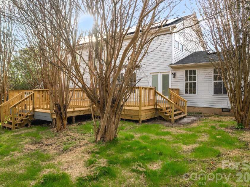 11412 Celandine Court, Charlotte, NC 28213.  MLS# CAR4358182, YatesRealty ID 10331. 