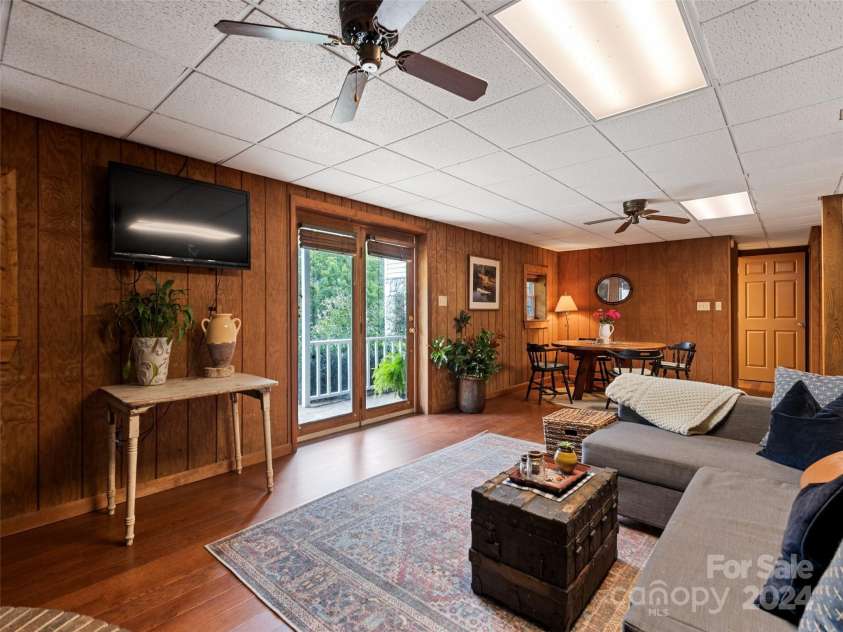 359 Husky Road, Bryson City, NC 28713.  MLS# CAR4177913, YatesRealty ID 10332. 
