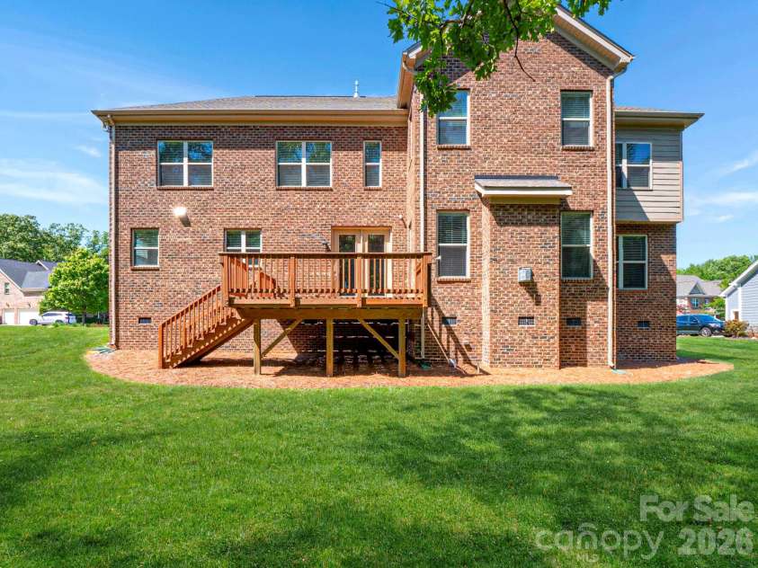 509 Pine Needle Court, Weddington, NC 28104.  MLS# CAR4353766, YatesRealty ID 10337. 