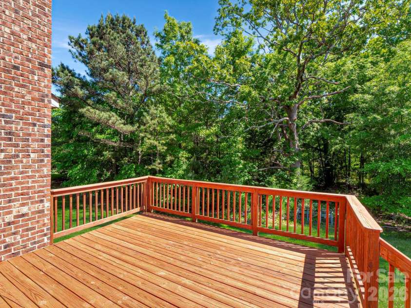 509 Pine Needle Court, Weddington, NC 28104.  MLS# CAR4353766, YatesRealty ID 10337. 
