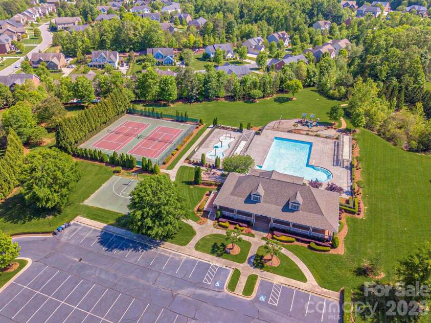 509 Pine Needle Court, Weddington, NC 28104.  MLS# CAR4353766, YatesRealty ID 10337. 