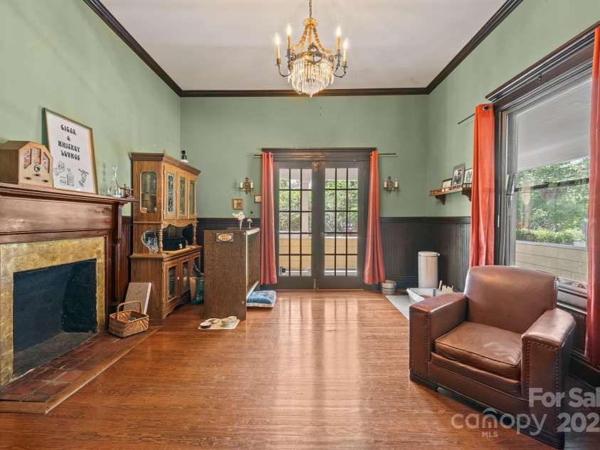506 MAIN Street, Lenoir, NC 28645.  MLS# CAR4293002, YatesRealty ID 10338. 