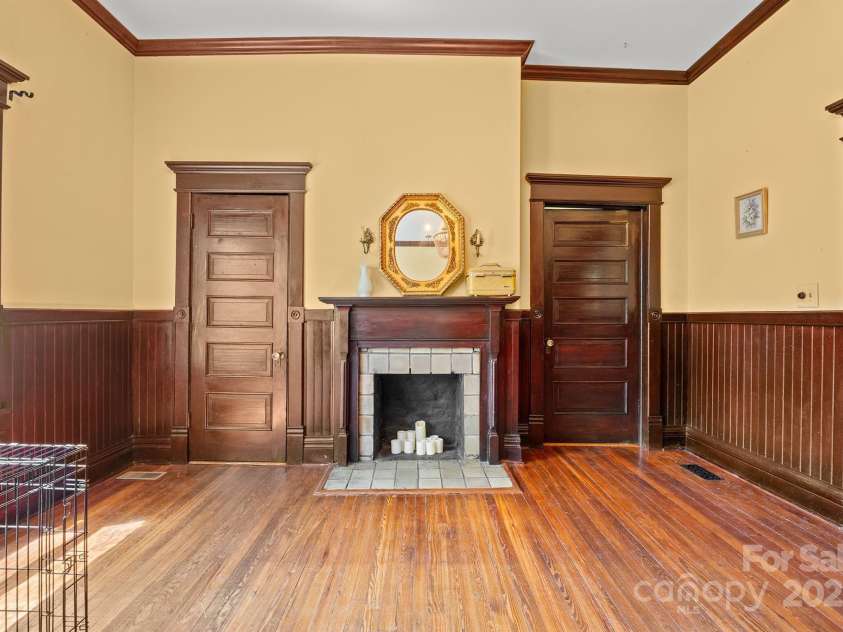 506 MAIN Street, Lenoir, NC 28645.  MLS# CAR4293002, YatesRealty ID 10338. 